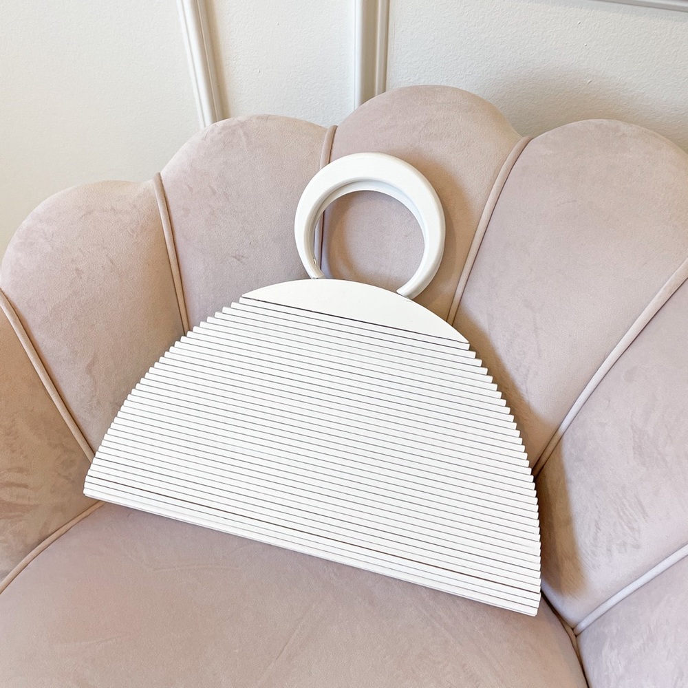 NWT Wooden White Purse / Bag!